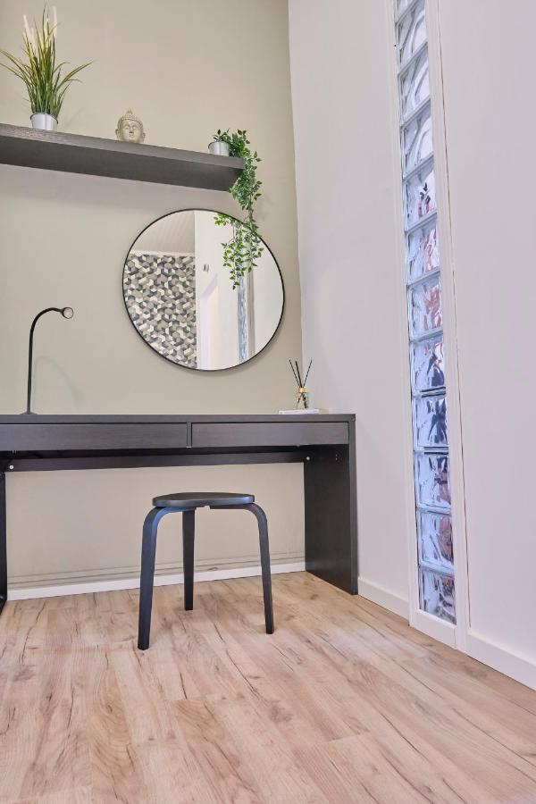 Monza-Centro Modern Flat Near Train Stationアパートメント エクステリア 写真
